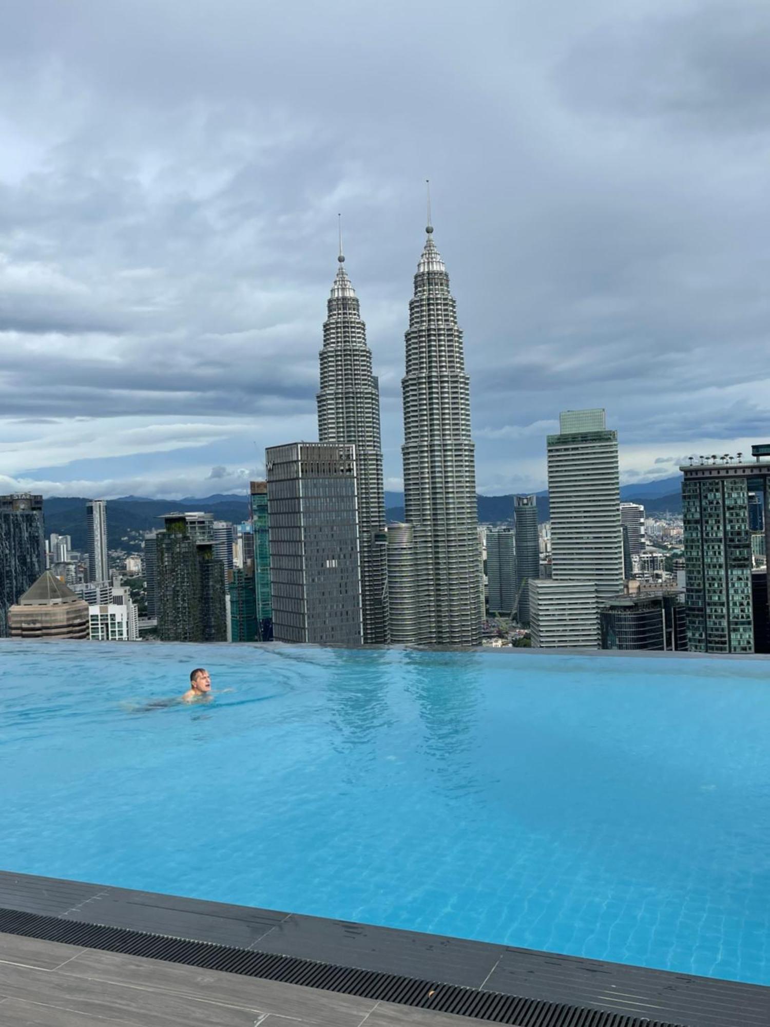 Klcc Platinum 2 By Hibernate
